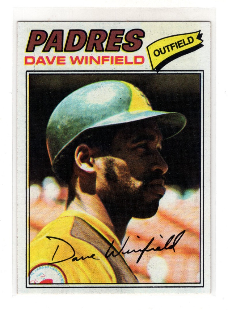 1977 Topps Dave Winfield #390