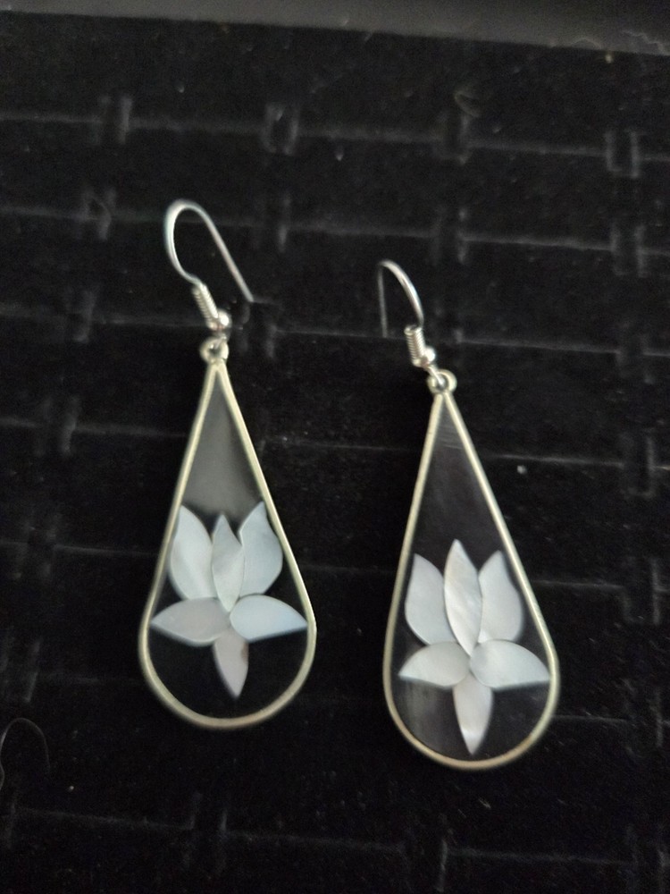 Vintage Alpaca Mexican Silver Abalone Earrings Pierced Dangle Black Teardrop
