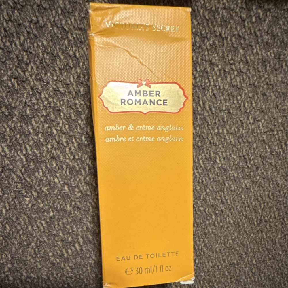 Victoria's Secret Amber Romance Eau de Toilette Spray 30ml Amber Crème Anglaise