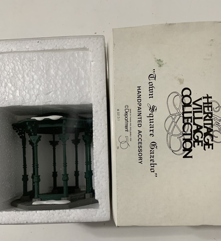 Department 56 Christmas Dickens Heritage Village Gazebo 5513-1 DTR2