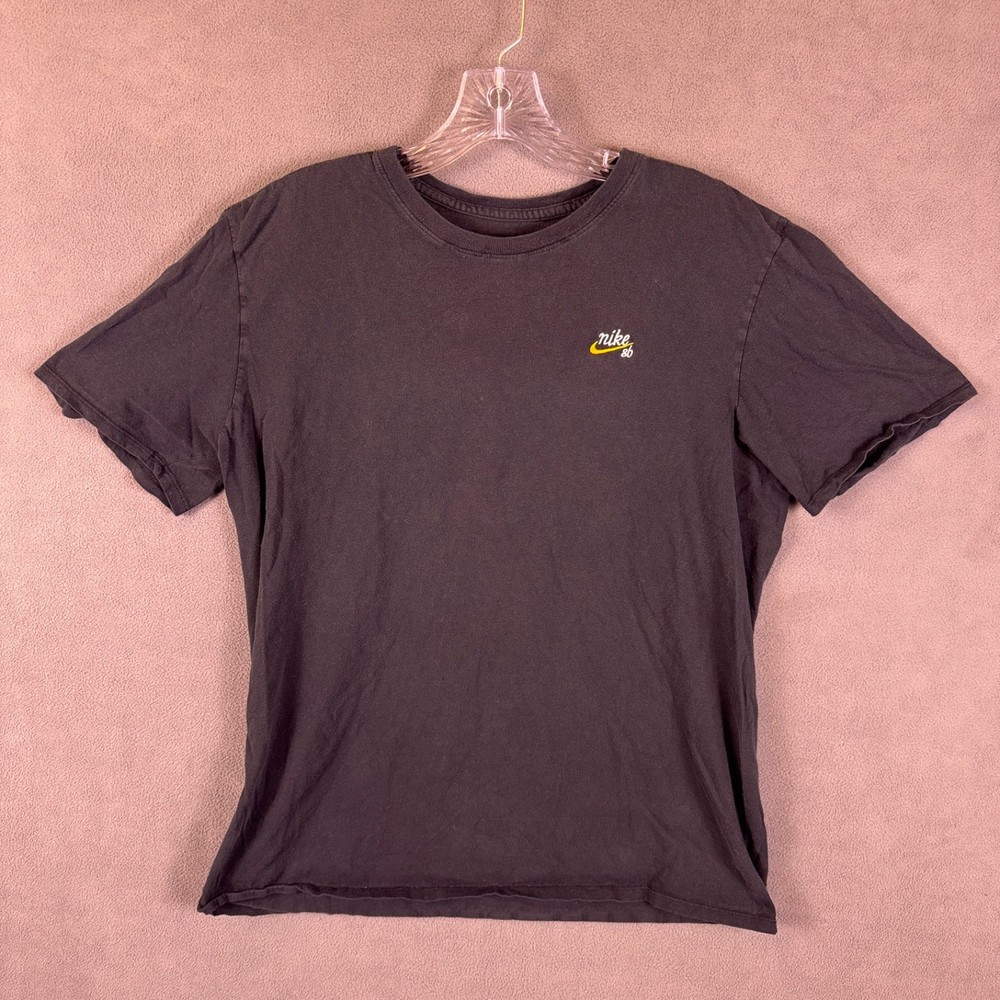 Nike SB T-Shirt Men’s Size Large Black Skate Skateboard