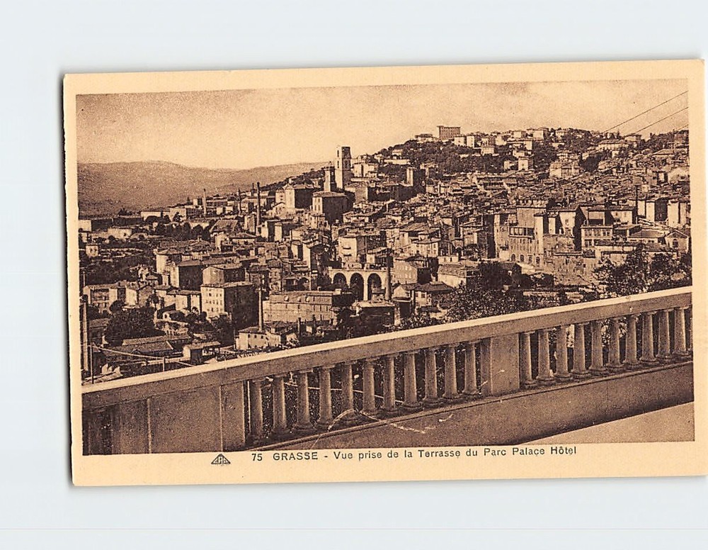 Postcard Vue prise de la Terrasse du Parc Palace Hôtel Grasse France