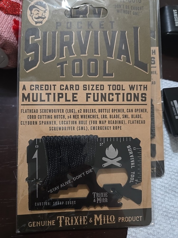 Trixie Milo 15-in-1 Black Stainless Steel Survival Multi-Tool Wallet