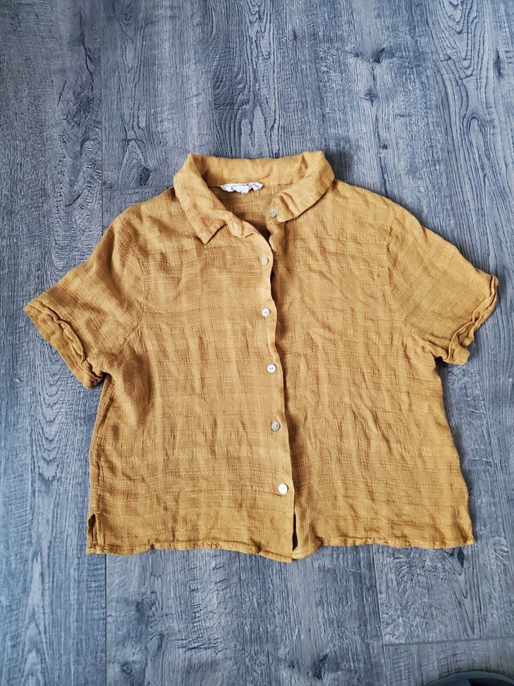 No Frills Los Angeles Womens Sz M Button Down Crop Shirt Rayon