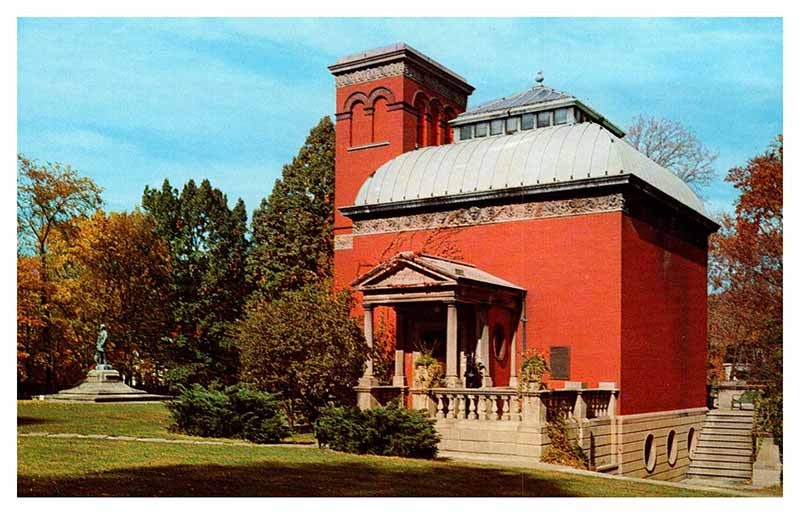 Postcard MONUMENT SCENE Crawfordsville Indiana IN m/09 AR5400