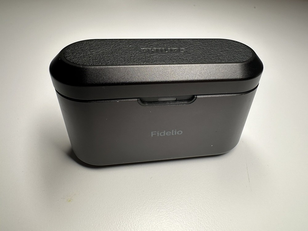 PHILIPS Fidelio T1 True Wireless Headphones