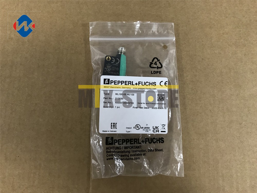 1PC New Pepperl+ Fuchs Photoelectric Switch ML100-55/95/103