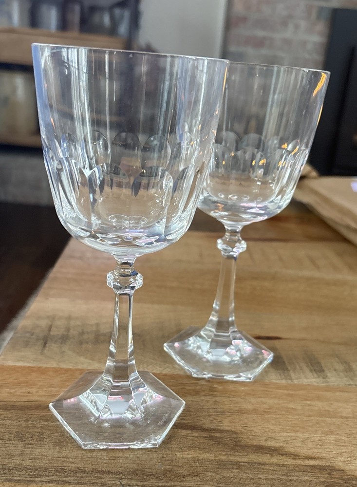 Set Of 2 Villeroy & Boch Bristol Crystal 7.5” Wine Glasses Signed Hexagon Foot