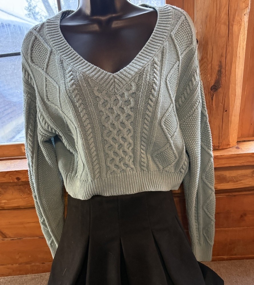 Aeropostale Cable Knit V-Neck Sweater Womens Medium Sage Mint Green Y2K Cropped