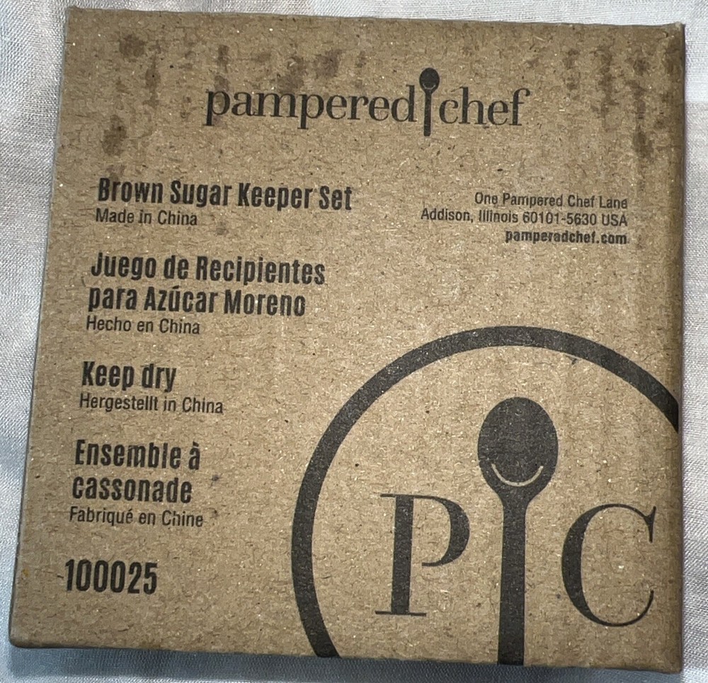 Pampered Chef Brown Sugar Keeper Terracotta 2-Piece Disk Set with Box 100025