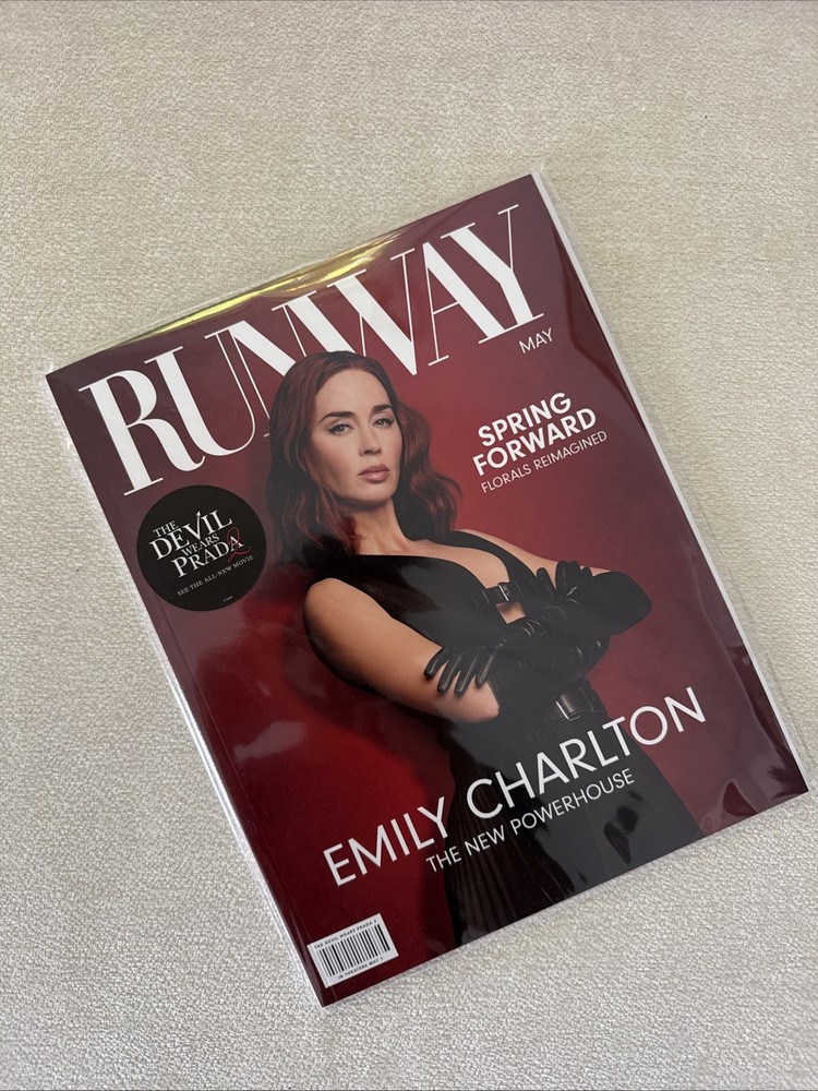 RARE The Devil Wears Prada 2 RUNWAY Magazine PROMO Collectible BRAND NEW SEALED