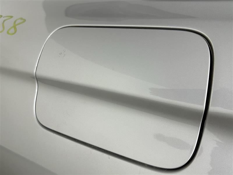 428I BMW  2015 Fuel Filler Door 2504125