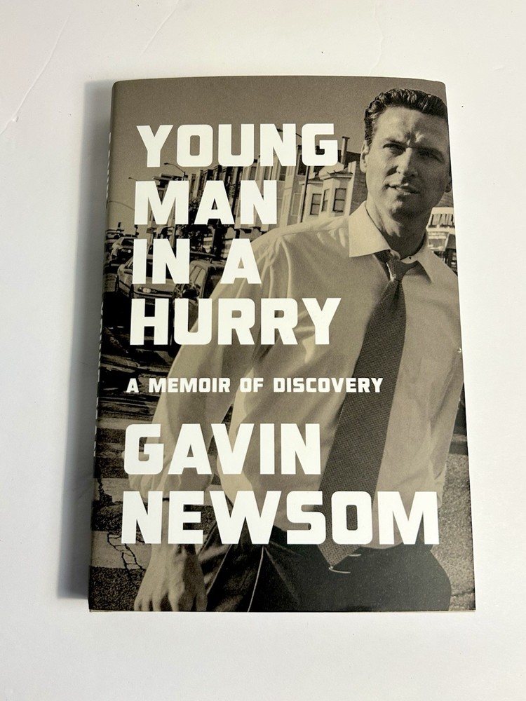 Young Man in a Hurry : A Memoir of Discovery by Gavin Newsom (2026, Hardcover)
