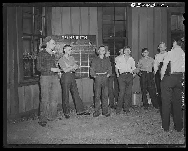 Photo:Richwood West Virginia 1942 Train Station Men Waiting for Train