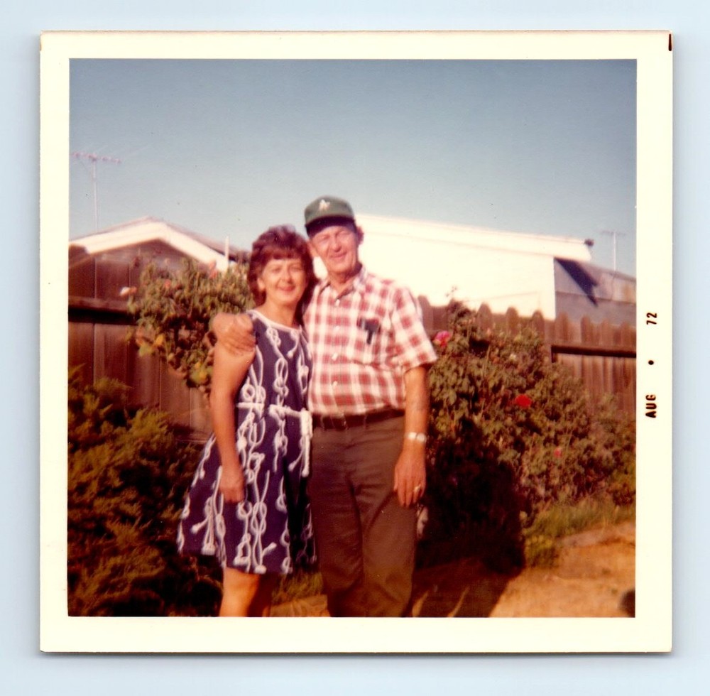 Old Vintage Square Color Photo MAN WOMAN AFFECTIONATE COUPLE BACKYARD 1972