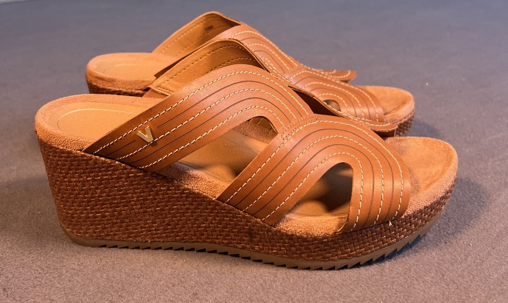 VIONIC Malorie Raffia Platform Wedge Sandals  Womens 10M Carmel Beige *READ
