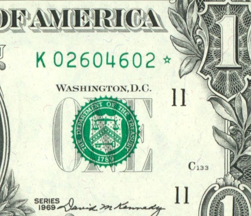 **STAR** $1 1969 (CHOICE CU) FEDERAL RESERVE NOTE ** CURRENCY (2nd of 2 consec)