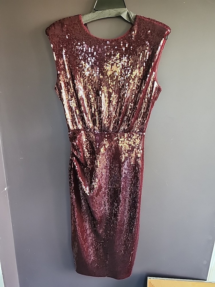 Women's Sequin Cocktail Dress Express Size 8 Perfect for All Seasons