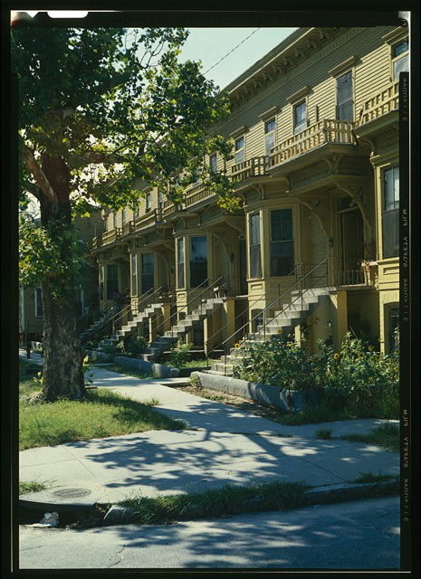 Photo:Savannah Georgia 1900s West Park Ave Victorian Row Houses HABS