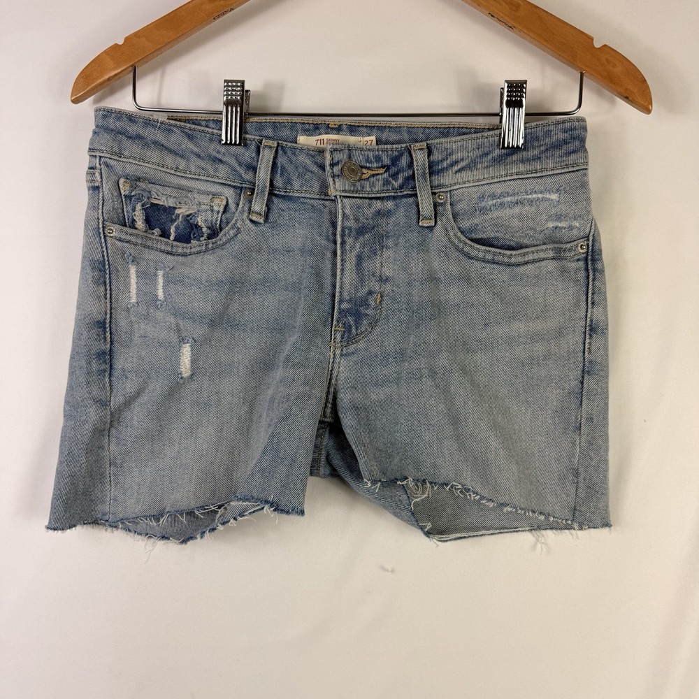Levis Shorts Womens 27 Blue Mid Rise Cut Off Stretch Light Wash Denim Zip Fly