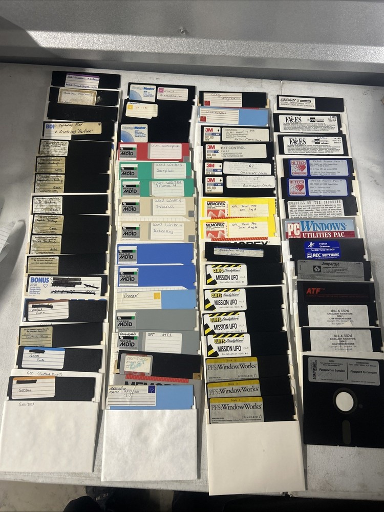 Commodore 64 Floppy Disks With Games Selling As Is for Blank Disk LOT Of 60