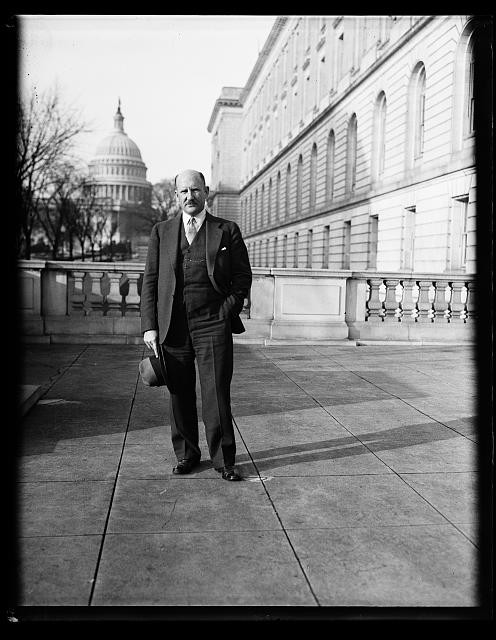 Photo:Washington DC U.S. Capitol Man Portrait 1934 Capitol Building