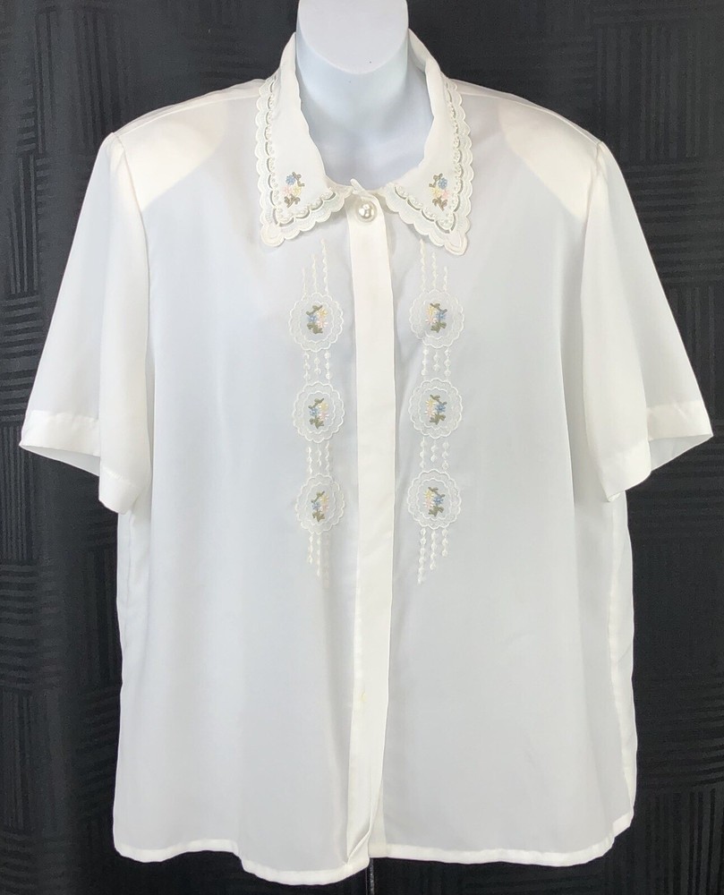 Vintage Christie & Jill Flowy Top 16 Wht Floral Embroidered Scallop Pearl Collar