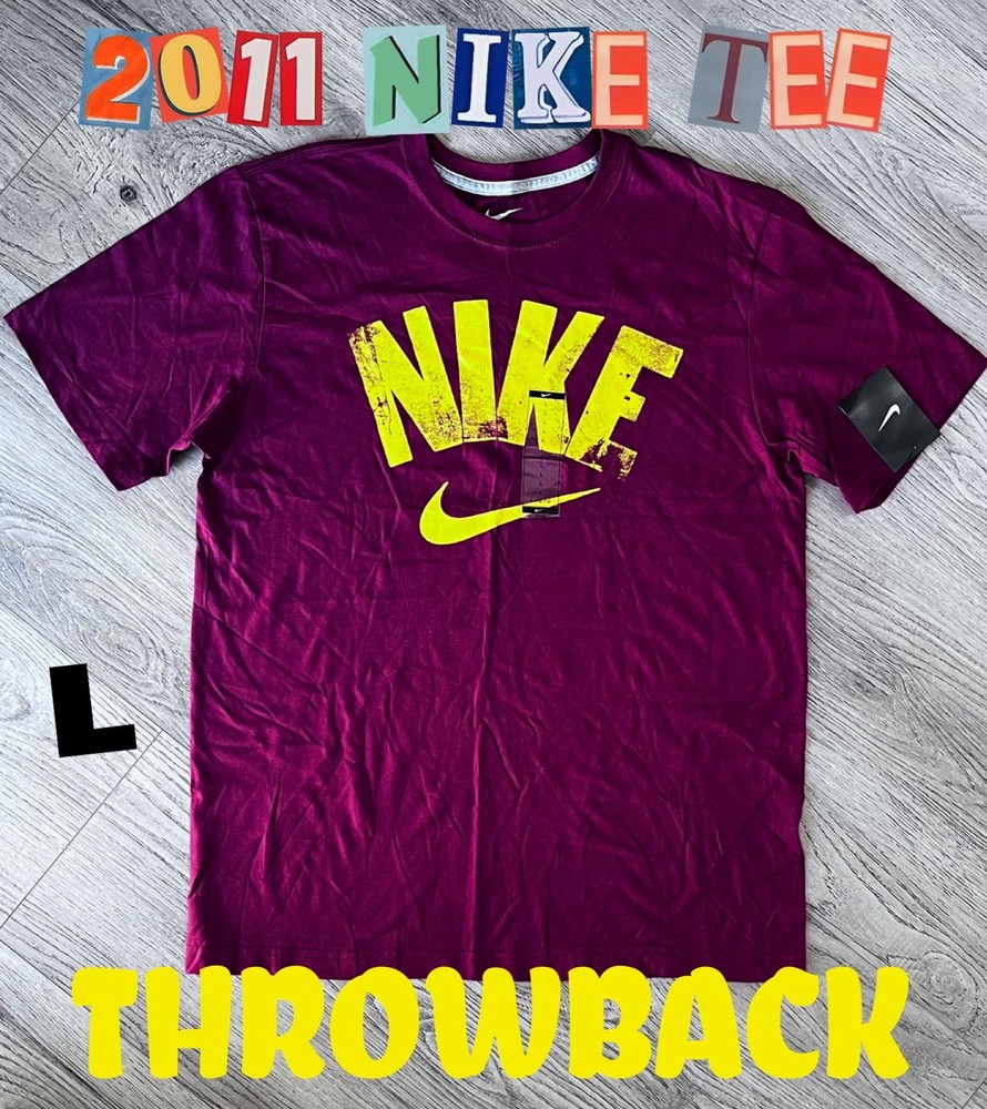 “NIKE FOR SALE“