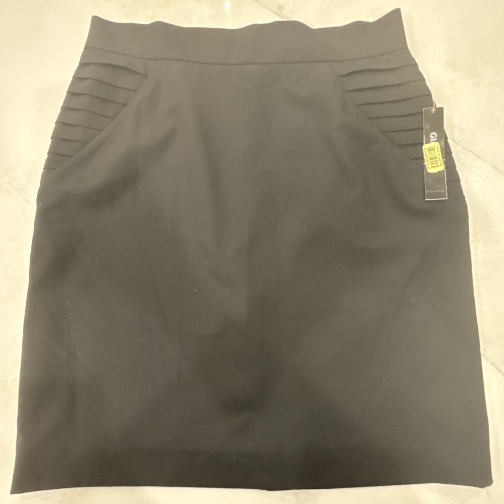 Gianni Bini Black Pencil Skirt Size 8 NWT Pleated Detail Lined Career Office