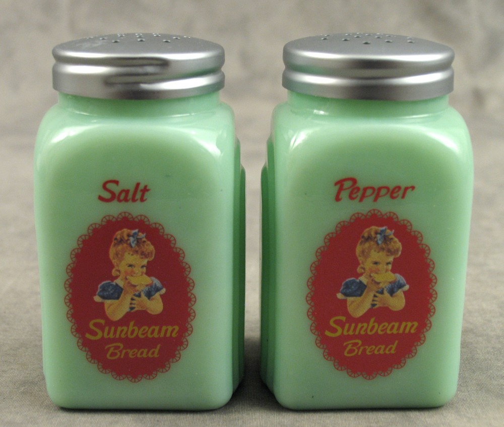 Jadeite Green Glass SUNBEAM BREAD SALT & PEPPER SHAKER  SET ~Official Licensed~