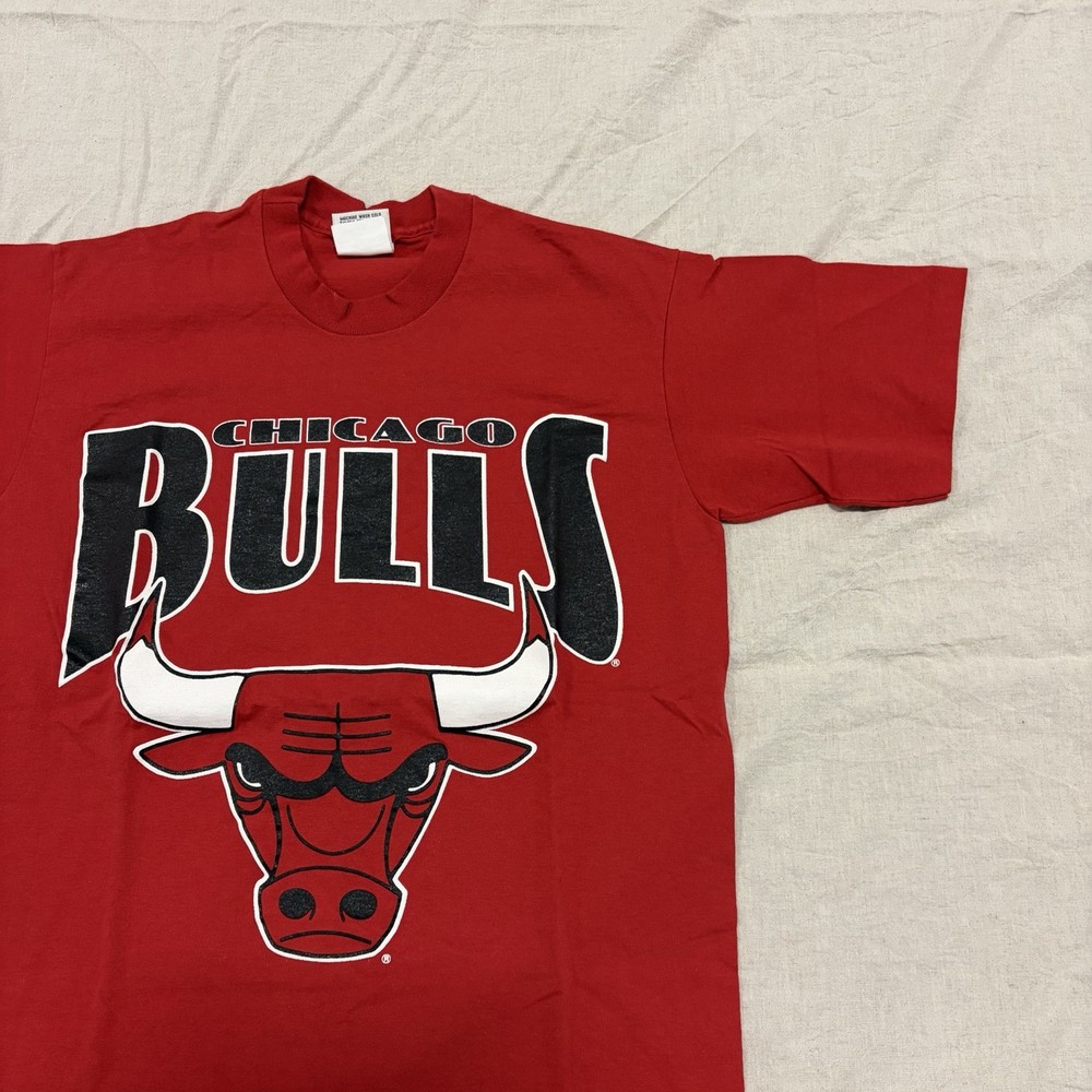 Vintage Chicago Bulls Shirt Mens L Red 90’s Nutmeg NBA Basketball Single Stitch