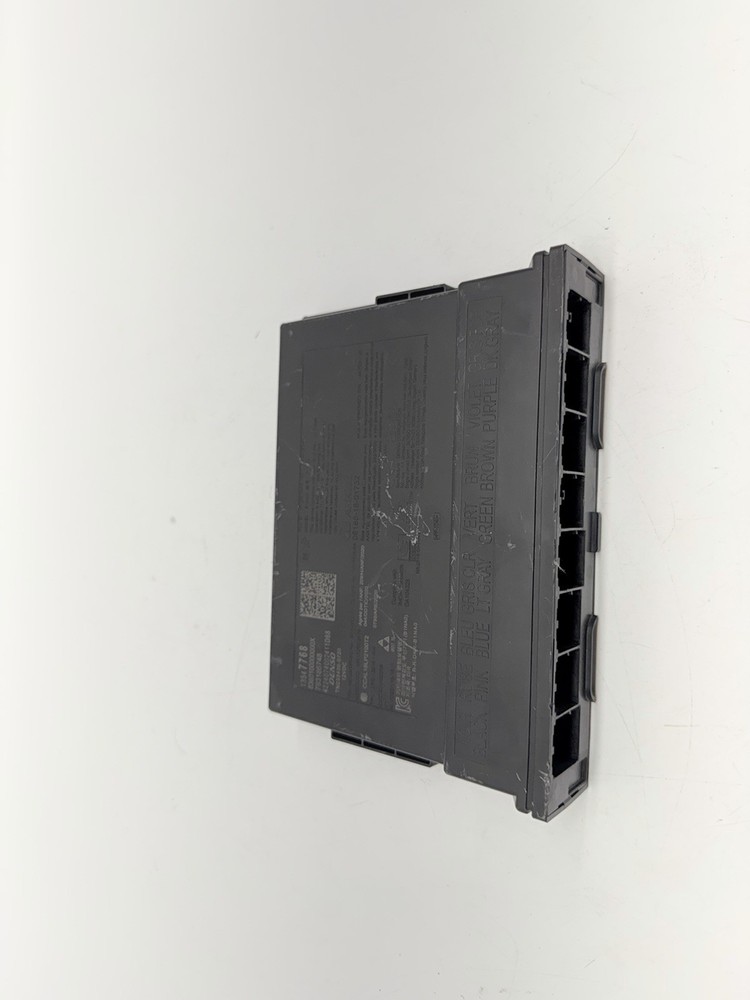2022-2024 Cadillac Escalade Body Control Module BCM Unit 13547768 OEM