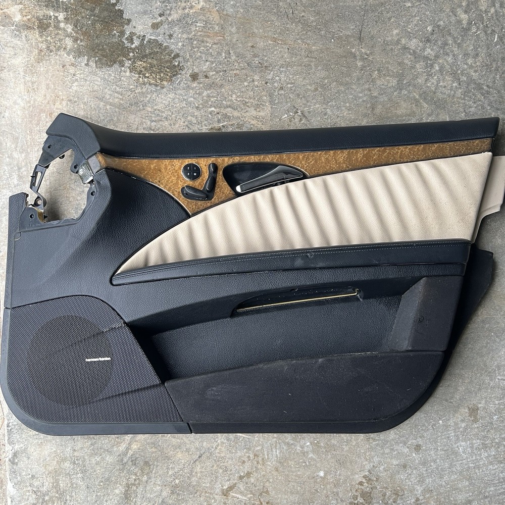 2007–2009 Mercedes W211 E350 Door Panel Front Right RH Genuine OEM A2117200667
