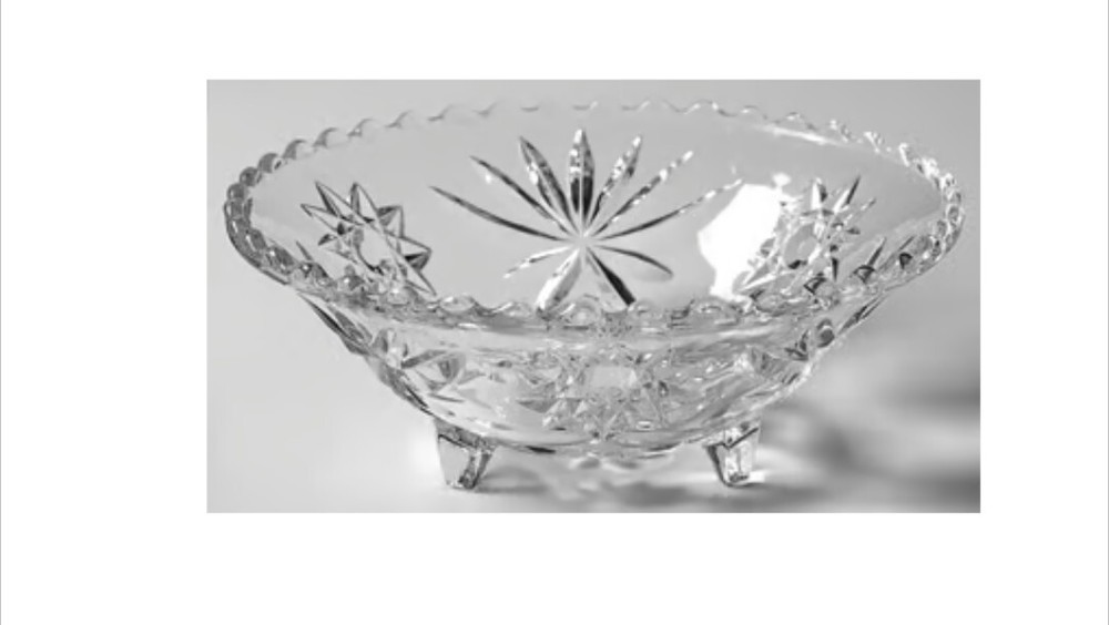 Vintage Anchor Hocking Star of David Pressed Glass 6.75 Inch Footed Bowl