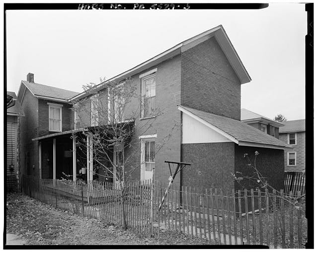 3. VIEW SOUTHWEST, EAST AND NORTH SIDES - John M. Williams House, Route 664,