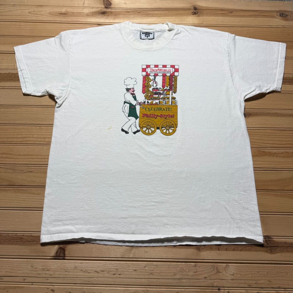 Vintage 90s Lee Celebrate Philly-Style Chef Food Cart Graphic T-Shirt USA - XL