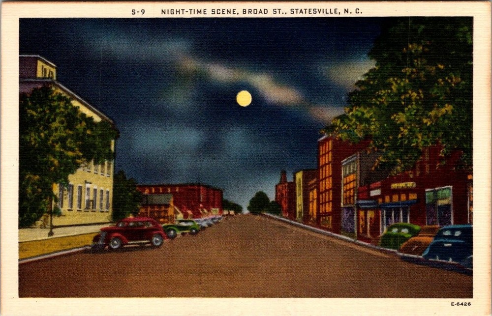 Vintage Postcard Nighttime Scene Broad Street Statesville North Carolina NC