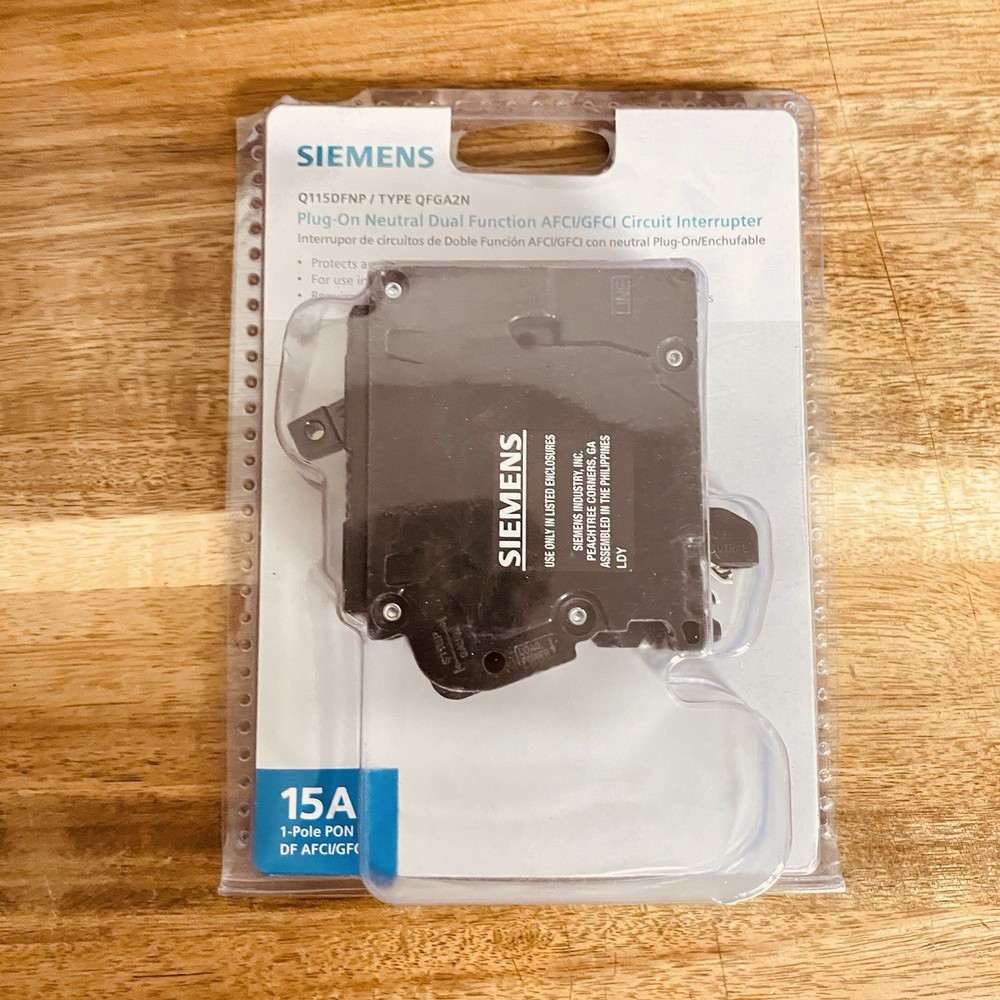 Siemens 15 Amp Plug-On Neutral Dual Function AFCI/GFCI Q115DFNP Circuit Breaker