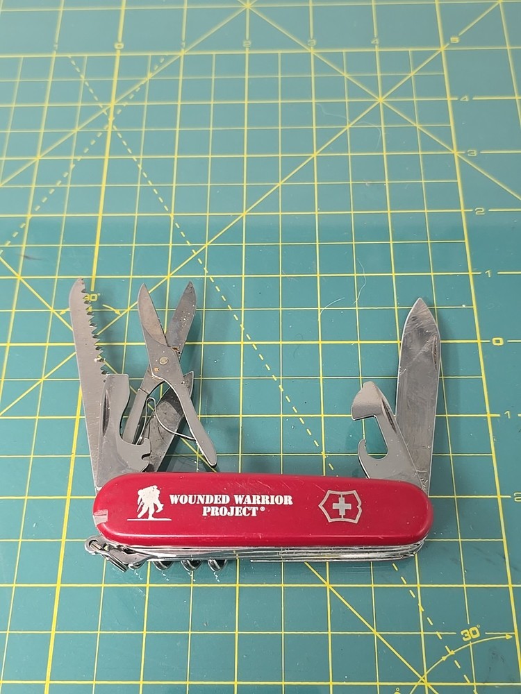 VICTORINOX HUNTSMAN Wounded Warrior Swiss Army Knife  Multi Tool Used