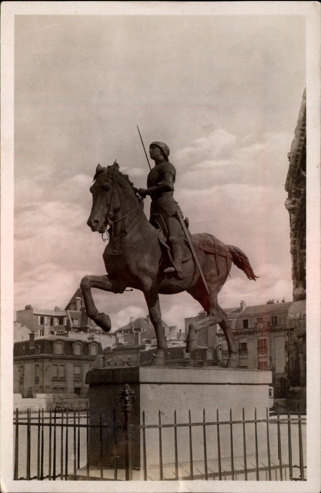 RPPC Statue of Jeanne d'Arc Reims France vintage postcard p795
