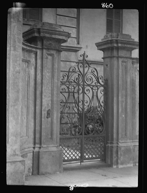 Photo:Charleston South Carolina 1920s 8 Legare St Wrought Iron Gate