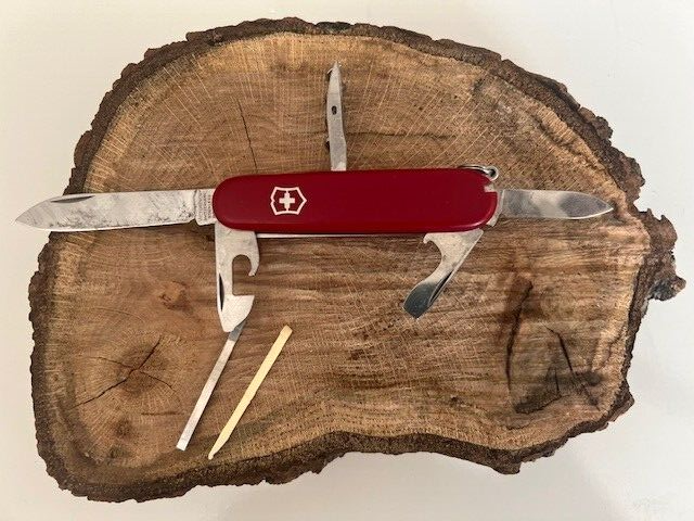 Victorinox Swiss Army 8-Tool Red Pocket Knife in Great Condition