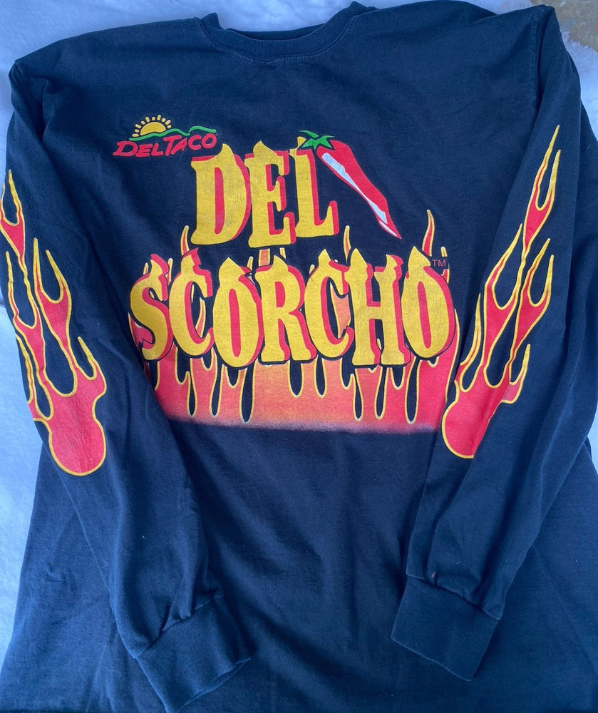 Gildan Men's XL Del Taco Del Scorcho vintage 90’s Graphic long sleeve
