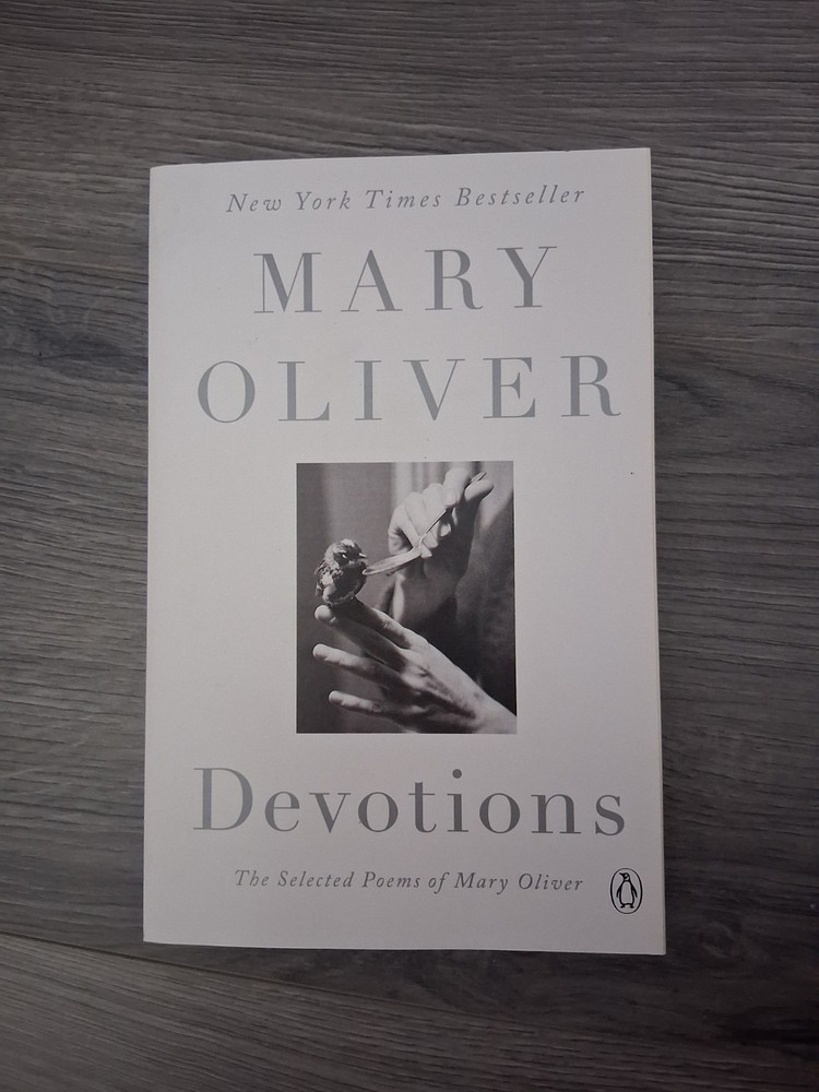 Devotions by Mary Oliver Poetry Paperback BRAND NEW