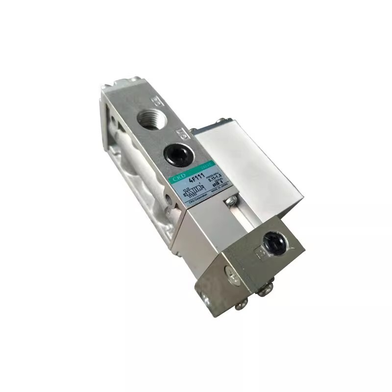 4F111+MM-08 AIDA Overload Pump CKD Pneumatic Punch Reversing Valve 4F111/MM-08
