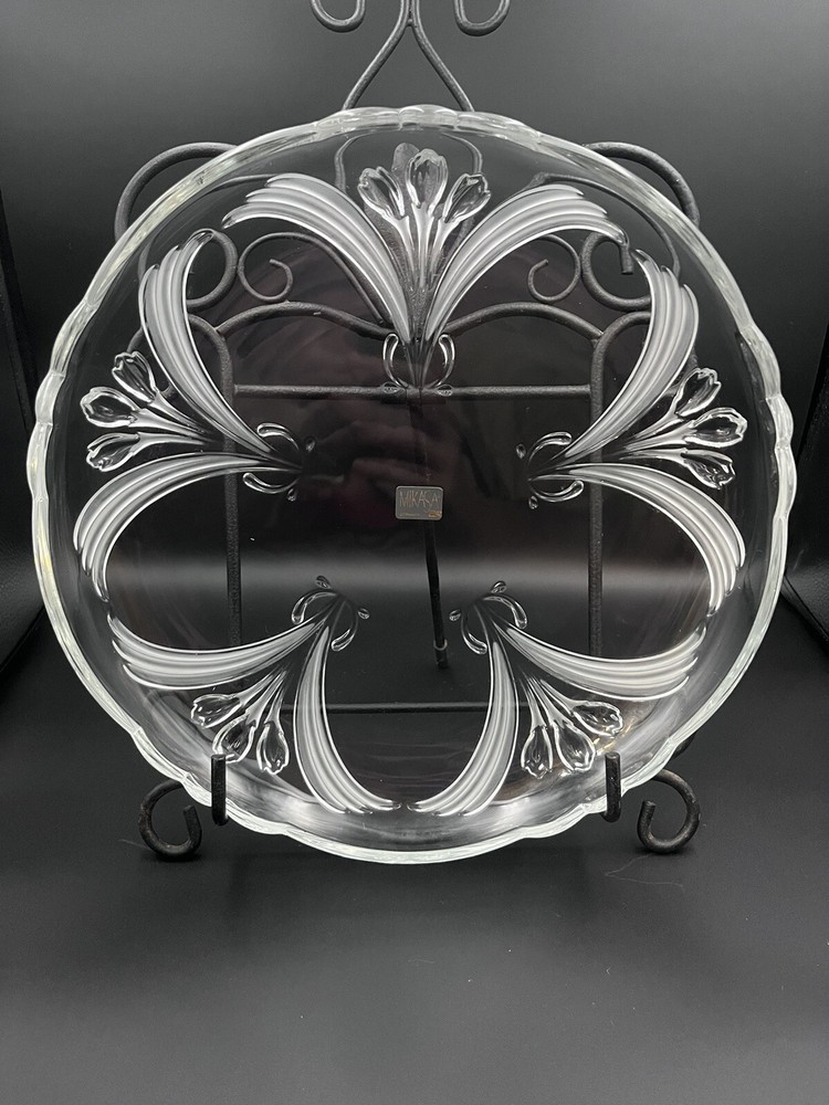 Crystal 12'' Serving Round Platter MIKASA Carmen Raised Flowers & Frosted Leaves