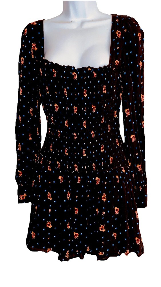 Free People  Dress - Smocked Bodice Long Sleeves  black with floral  size Small