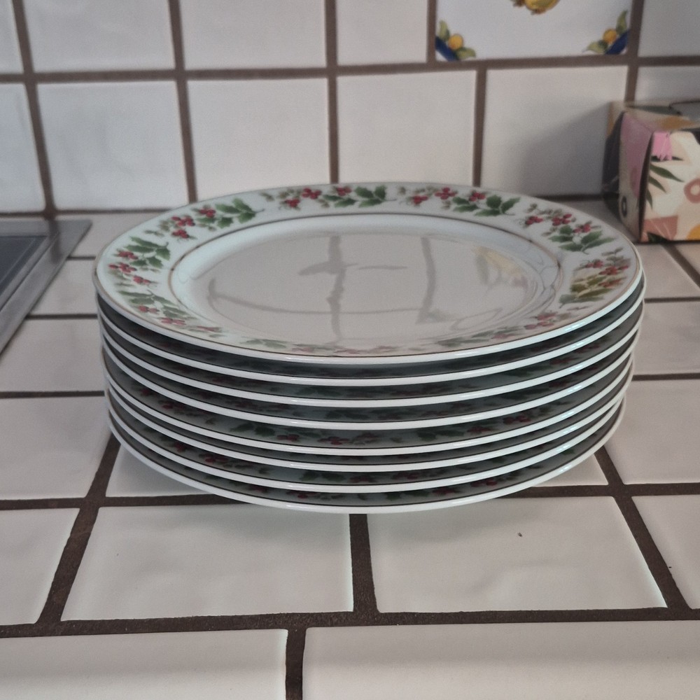 Royal Norfolk Holly Berry Christmas Ceramic Round Dinner Plates Set of 8