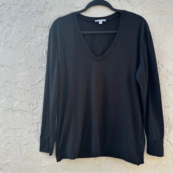 JAMES PERSE Tee Shirt Women 2/Medium V Neck Long Sleeve Raw Hem Black Casual