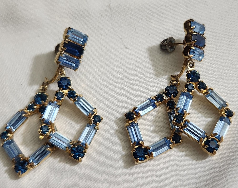 Vtg. Earrings Dangling Hoop W, Blue Crystals Post
